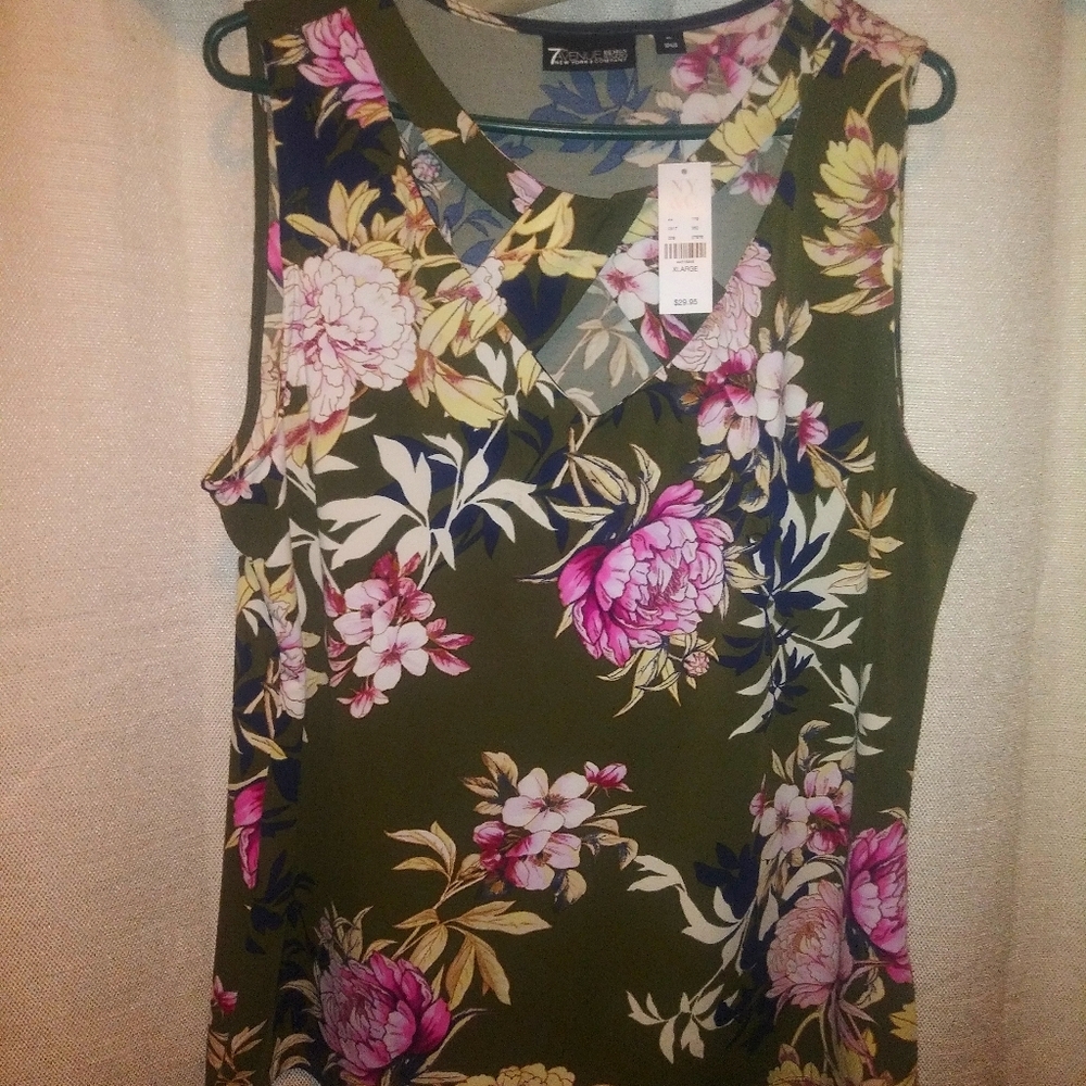Women's blouse